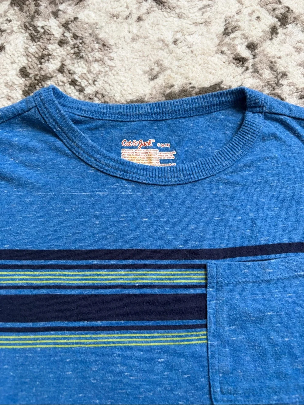 Cat & Jack T-shirt size 6/7